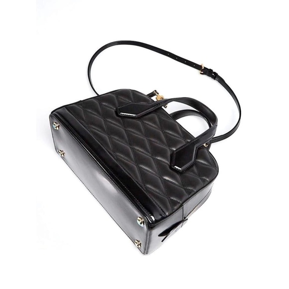 Louis Vuitton 2015 Dora PM Lambskin Malletage - Picture 5 of 13